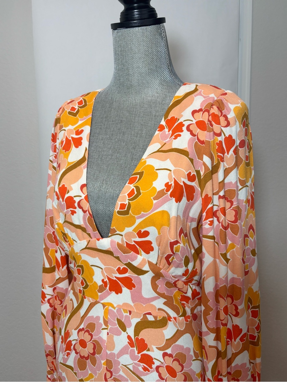 AFRM Shilo Pink & Orange Floral V-Neck Maxi Dress with Open Back SZ M - Picture 5 of 11